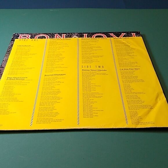 Bon Jovi 'Slippery When Wet' Vinyl Record - Picture 5 of 10